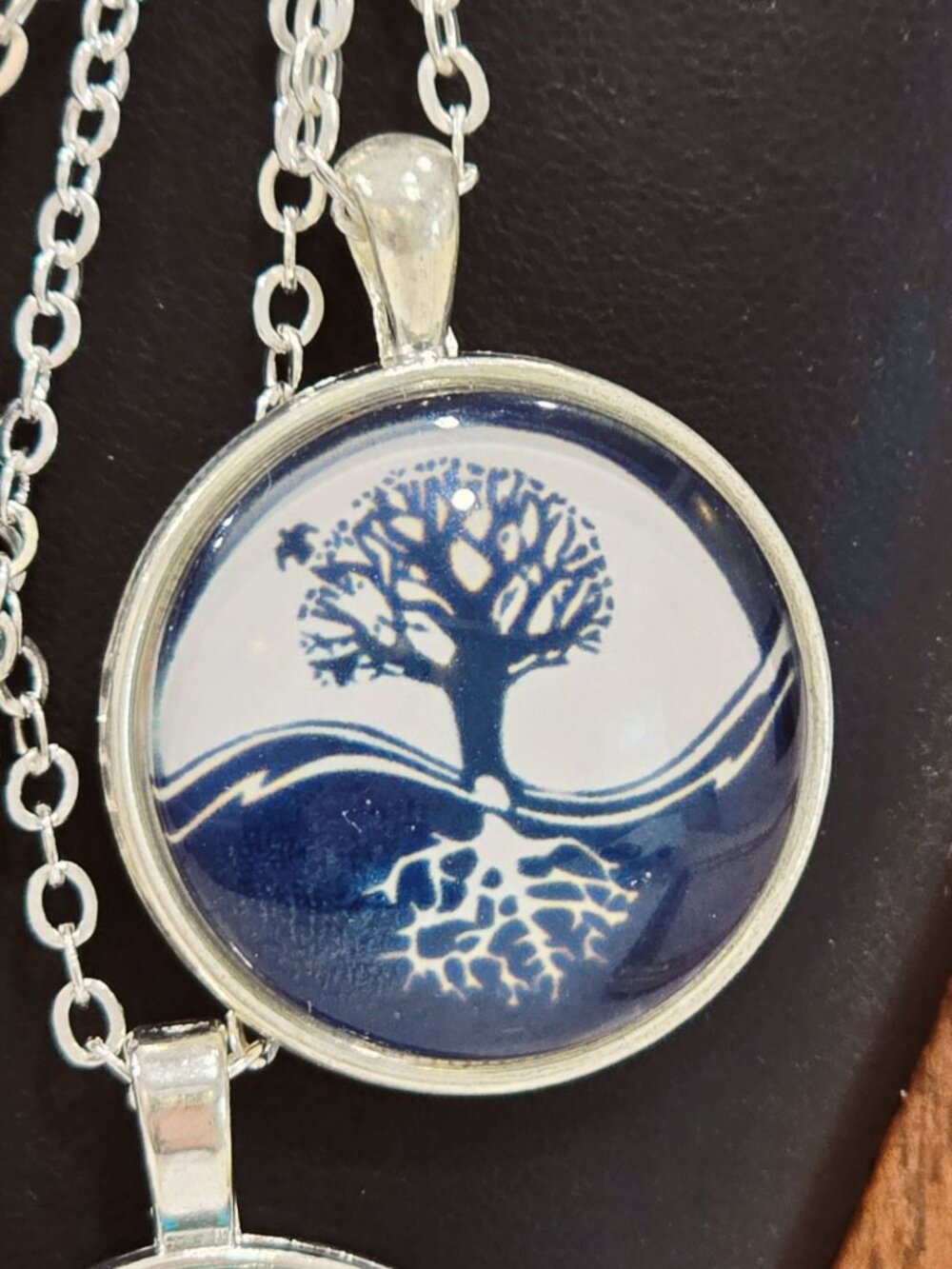 Handmade ✦ Tree of Life Glass Pendant ✦ Artistic Vibrant Cab Necklace 18" NWT - Picture 5 of 12